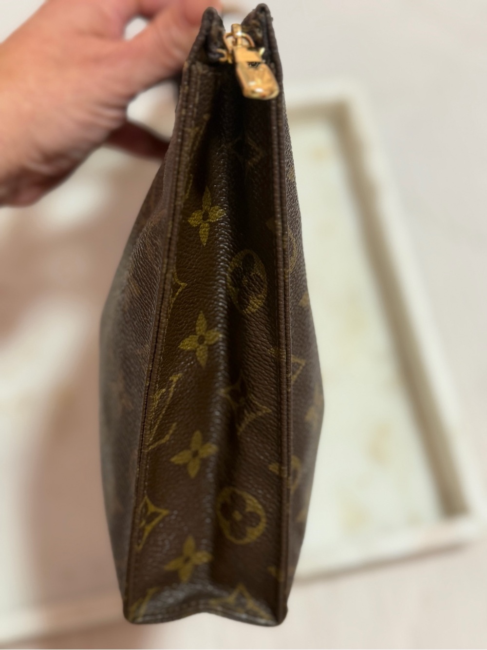 💯 Authentic  Louis Vuitton Monogram Poche Toilette ✨ - Picture 4 of 8